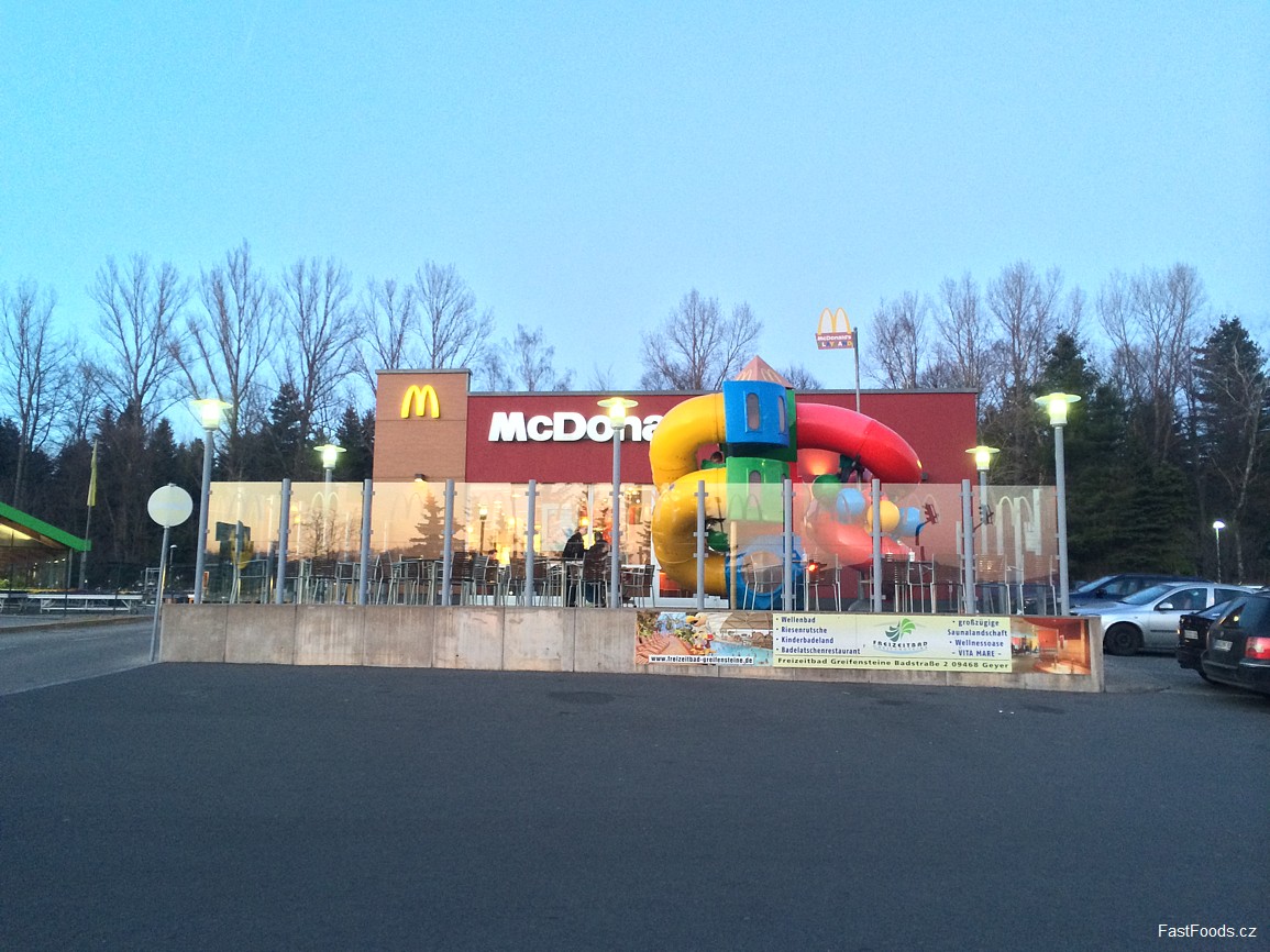 mcdonalds annaberg nemecko 01