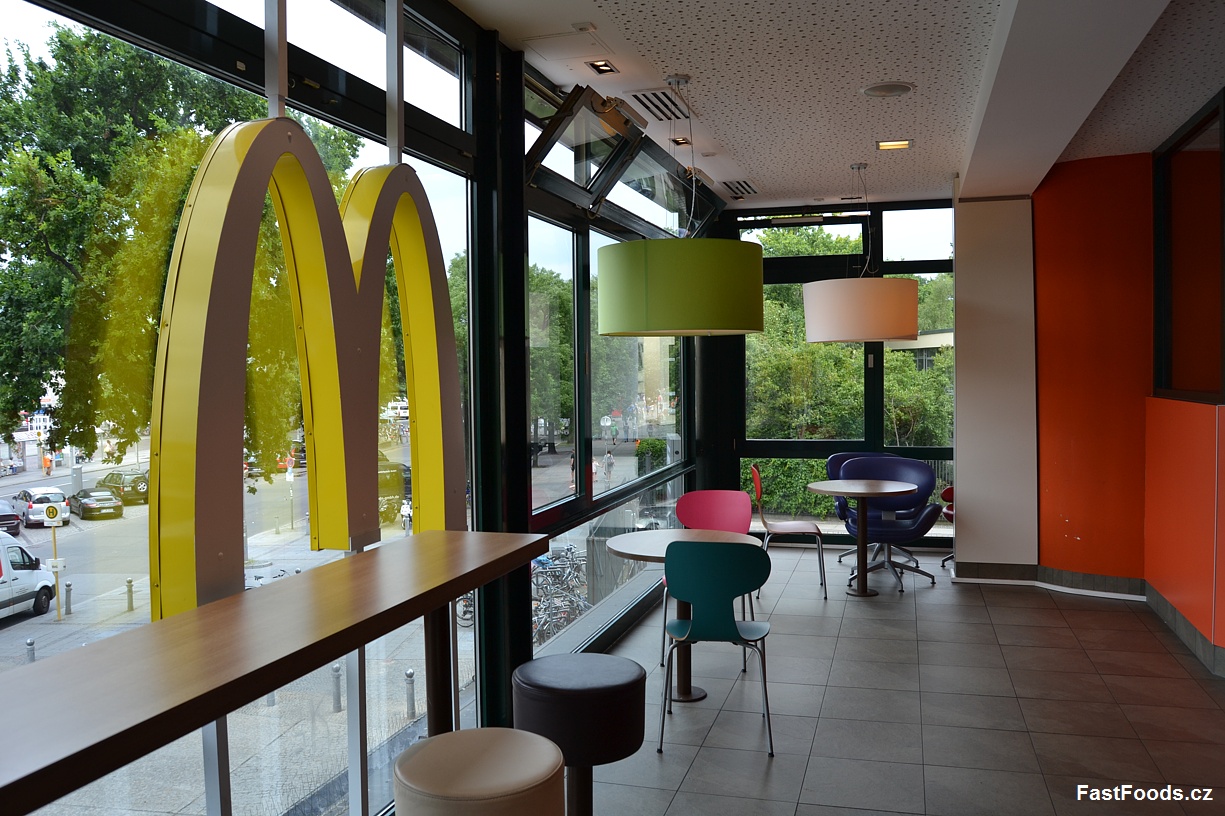 mcdonalds berlin zoo 05